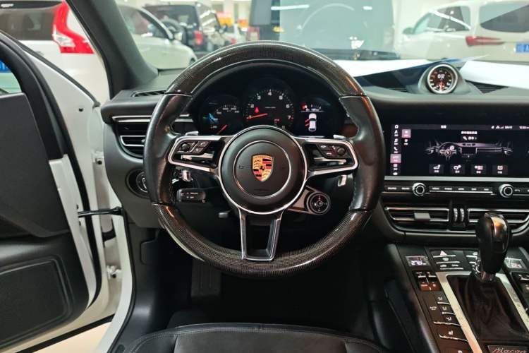 Used Porsche Macan 2018 Macan 2.0T Steering Wheel