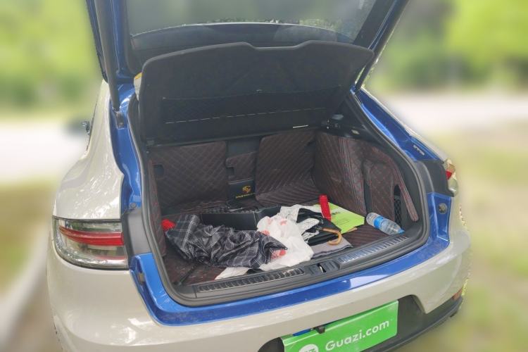 Used Porsche Macan 2018 Macan 2.0T Trunk
