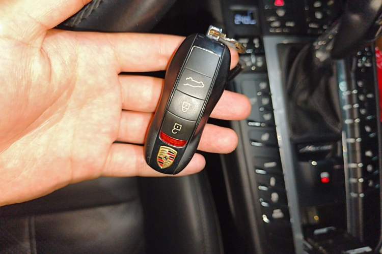 Used Porsche Macan 2018 Macan 2.0T Vehicle Key