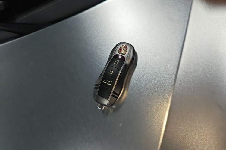 Used Porsche Macan 2018 Macan 2.0T Vehicle Key