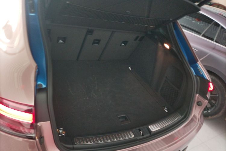 Used Porsche Macan 2018 Macan 2.0T Trunk