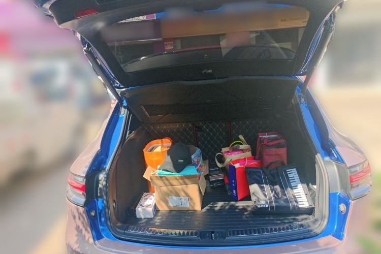 Used Porsche Macan 2018 Macan 2.0T Trunk
