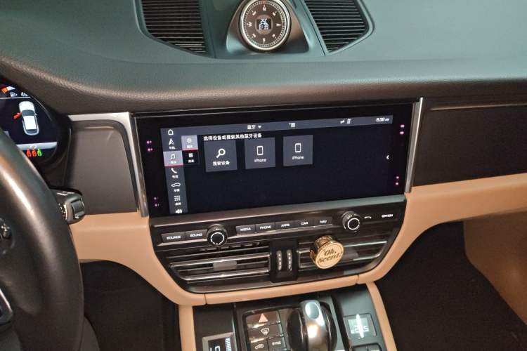 Used Porsche Macan 2018 Macan 2.0T Audio And AC Panel