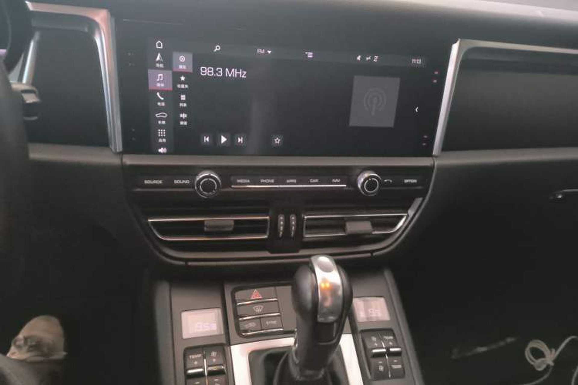 Used Porsche Macan 2018 Macan 2.0T Audio And AC Panel