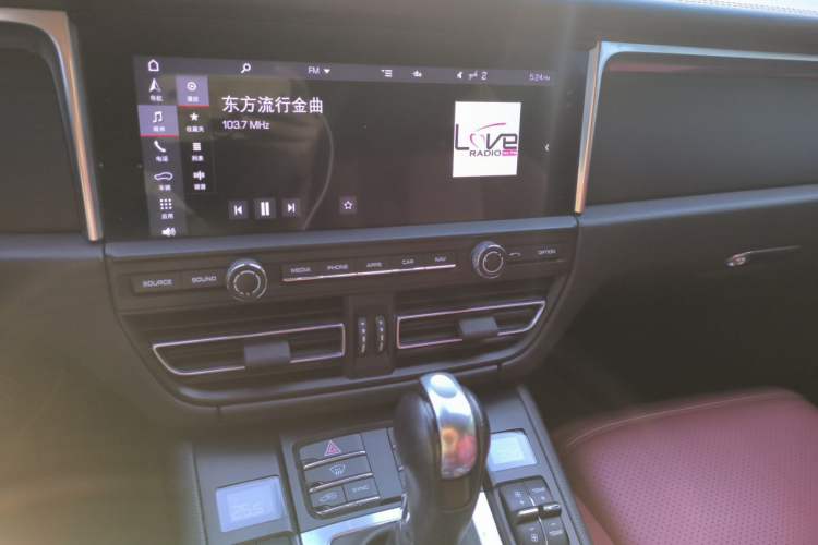 Used Porsche Macan 2018 Macan 2.0T Audio And AC Panel