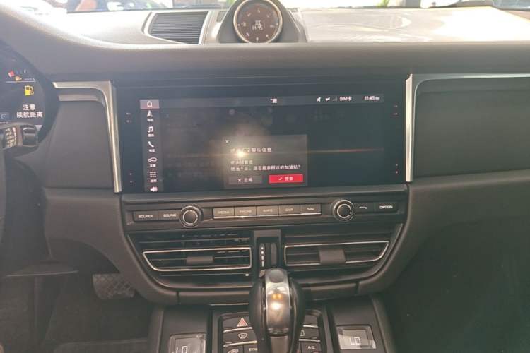Used Porsche Macan 2018 Macan 2.0T Audio And AC Panel