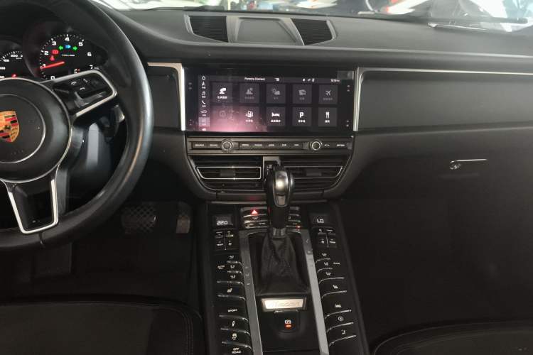 Used Porsche Macan 2018 Macan 2.0T Audio And AC Panel