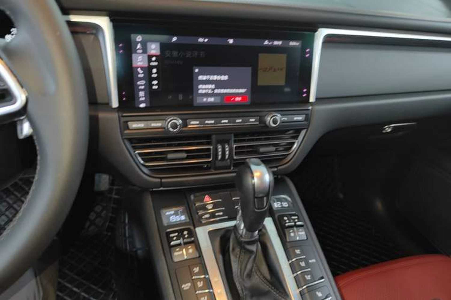 Used Porsche Macan 2018 Macan 2.0T Audio And AC Panel