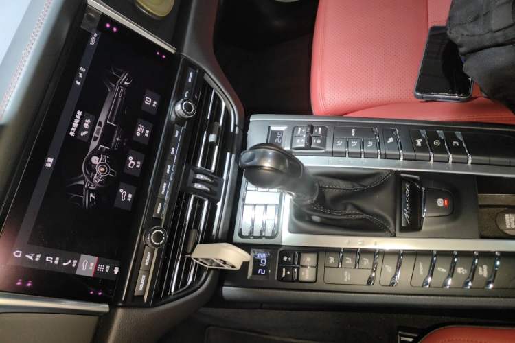 Used Porsche Macan 2018 Macan 2.0T Audio And AC Panel