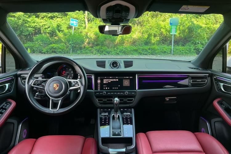 Used Porsche Macan 2018 Macan 2.0T Center Console
