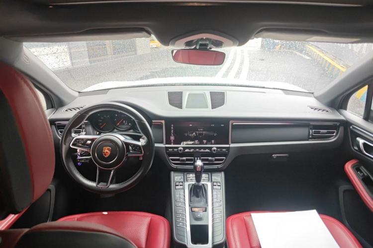 Used Porsche Macan 2018 Macan 2.0T Center Console