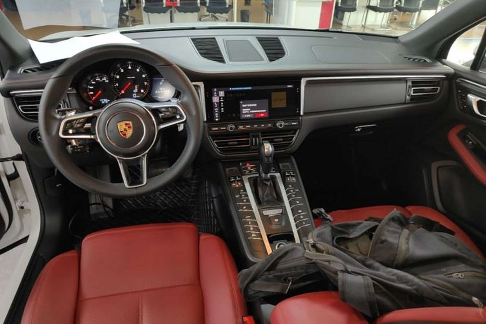 Used Porsche Macan 2018 Macan 2.0T Center Console