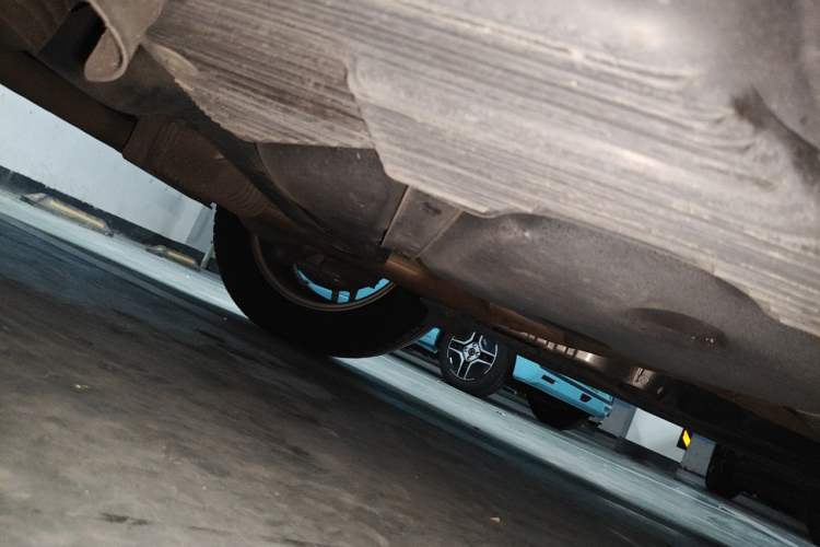 Used Porsche Macan 2018 Macan 2.0T Chassis Rear Right