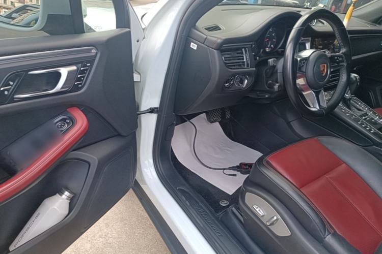 Used Porsche Macan 2018 Macan 2.0T Driver Seat
