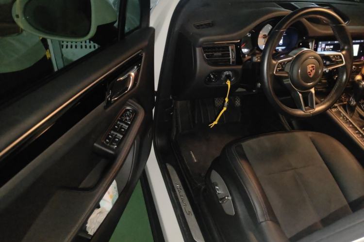 Used Porsche Macan 2018 Macan S 3.0T Driver Seat
