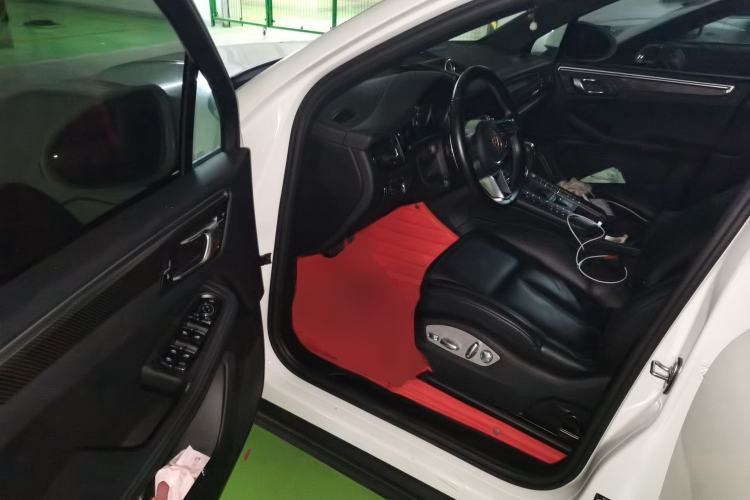 Used Porsche Macan 2018 Macan 2.0T Driver Seat