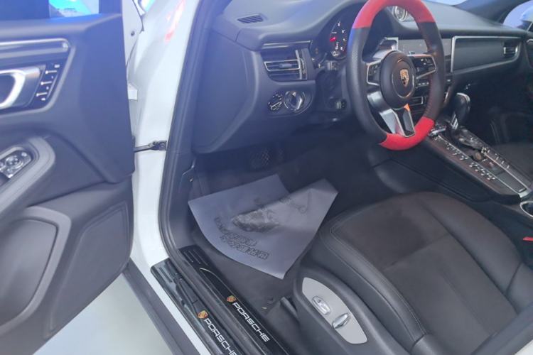 Used Porsche Macan 2018 Macan 2.0T Driver Seat