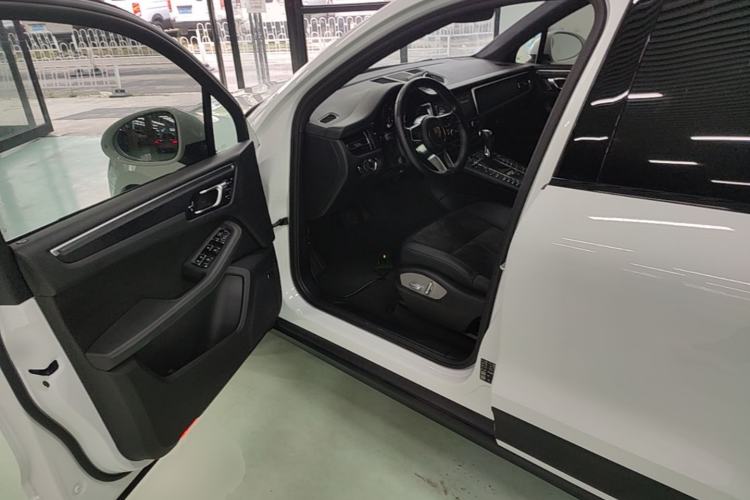 Used Porsche Macan 2018 Macan 2.0T Driver Seat