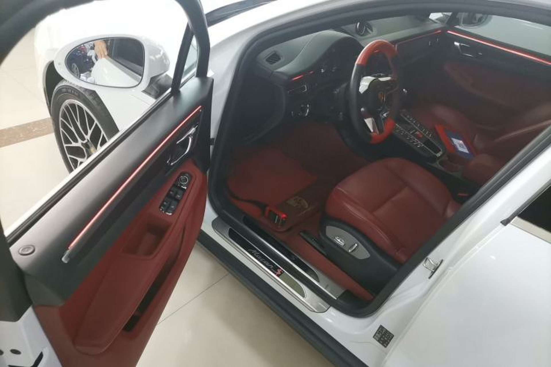 Used Porsche Macan 2018 Macan 2.0T Driver Seat