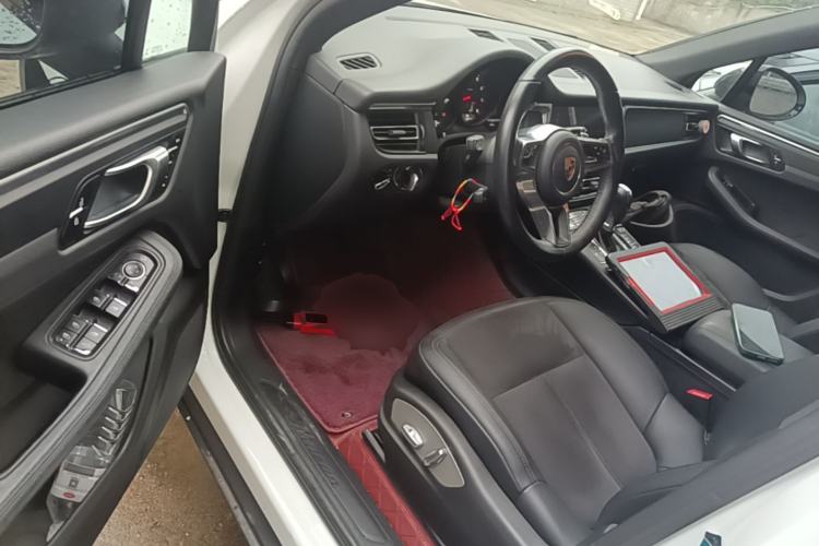 Used Porsche Macan 2018 Macan 2.0T Driver Seat