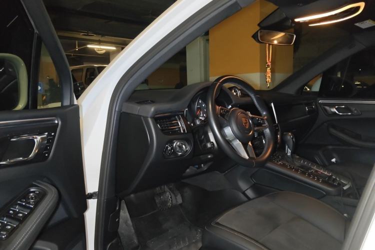 Used Porsche Macan 2018 Macan 2.0T Driver Seat