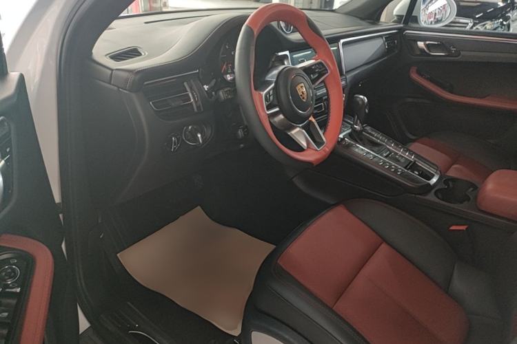 Used Porsche Macan 2018 Macan 2.0T Driver Seat