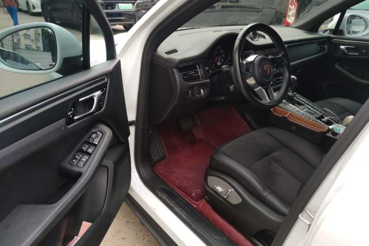 Used Porsche Macan 2018 Macan 2.0T Driver Seat