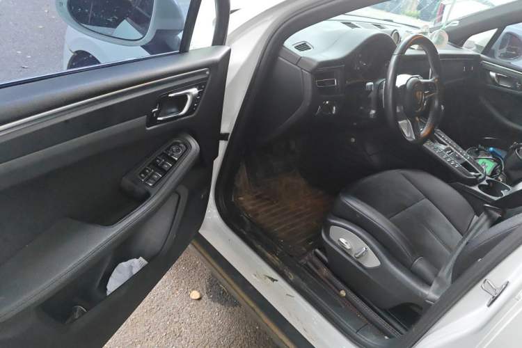 Used Porsche Macan 2018 Macan 2.0T Driver Seat
