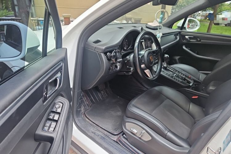 Used Porsche Macan 2018 Macan 2.0T Driver Seat
