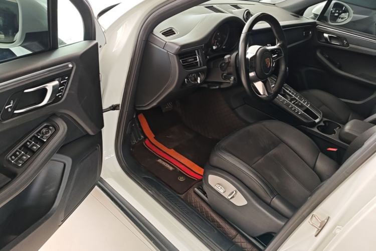Used Porsche Macan 2018 Macan 2.0T Driver Seat
