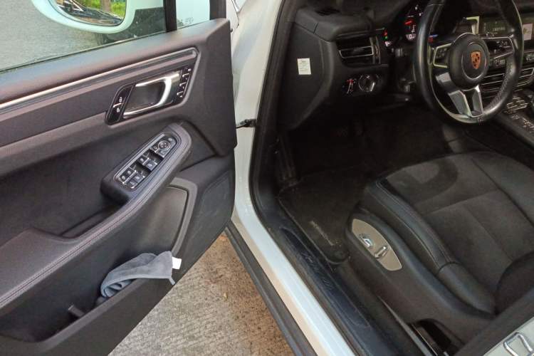 Used Porsche Macan 2018 Macan 2.0T Driver Seat
