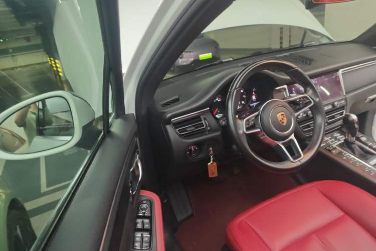 Used Porsche Macan 2018 Macan 2.0T Driver Seat