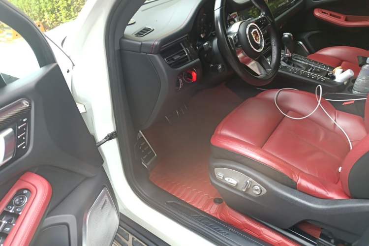 Used Porsche Macan 2018 Macan 2.0T Driver Seat