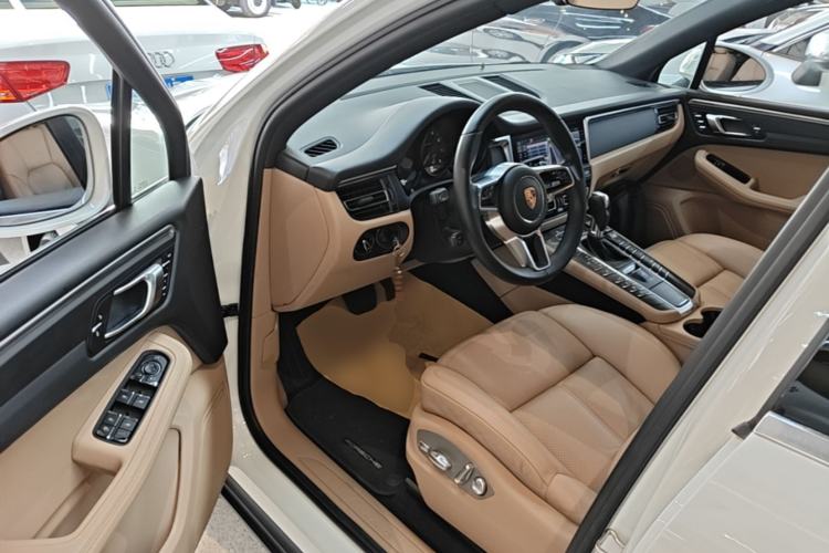 Used Porsche Macan 2018 Macan 2.0T Driver Seat