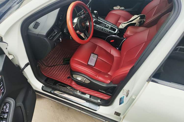 Used Porsche Macan 2018 Macan 2.0T Driver Seat