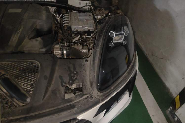 Used Porsche Macan 2018 Macan S 3.0T Engine Bay Left