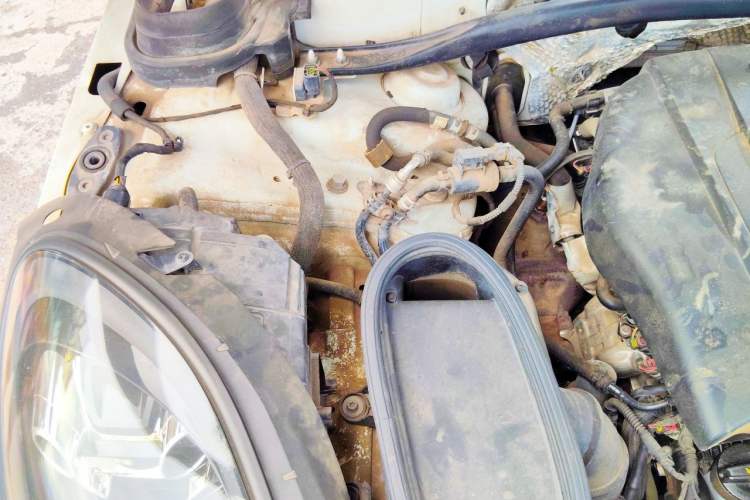 Used Porsche Macan 2018 Macan 2.0T Engine Bay Right