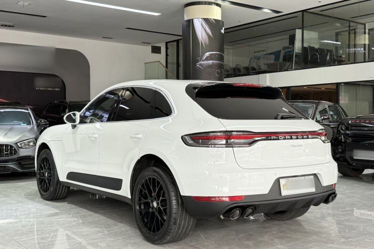 Used Porsche Macan 2018 Macan 2.0T Exterior 2
