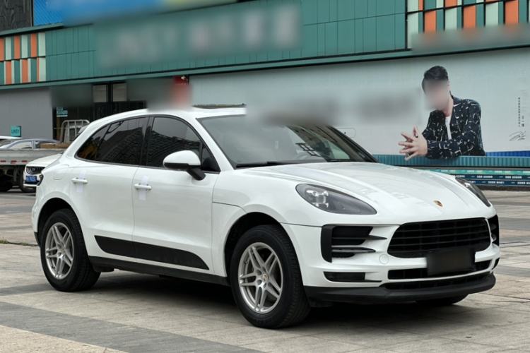 Used Porsche Macan 2018 Macan 2.0T Exterior 3