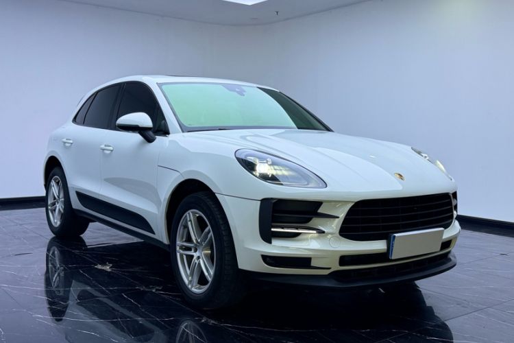 Used Porsche Macan 2018 Macan 2.0T Exterior 4