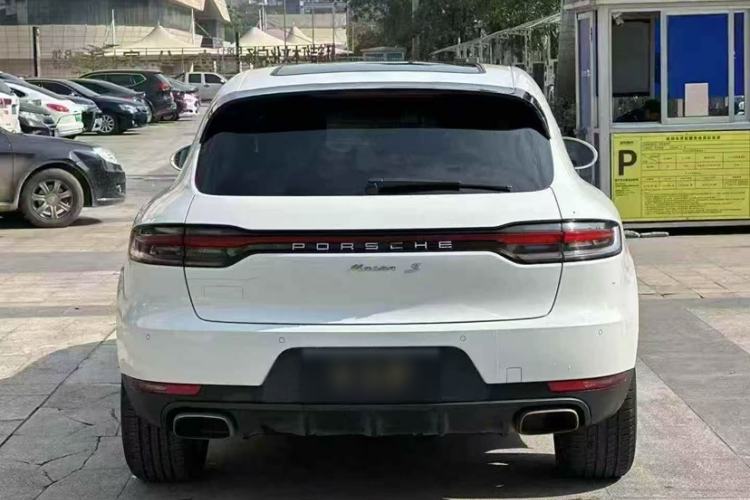 Used Porsche Macan 2018 Macan 2.0T Exterior 5