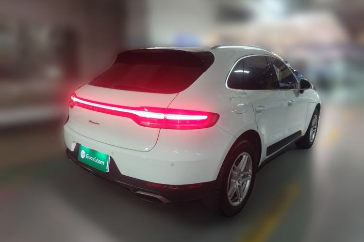 Used Porsche Macan 2018 Macan 2.0T Exterior 5