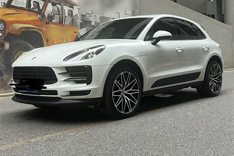 Used Porsche Macan 2018 Macan 2.0T Exterior 6
