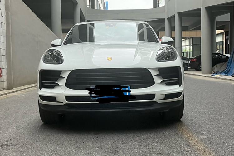 Used Porsche Macan 2018 Macan 2.0T Exterior 8
