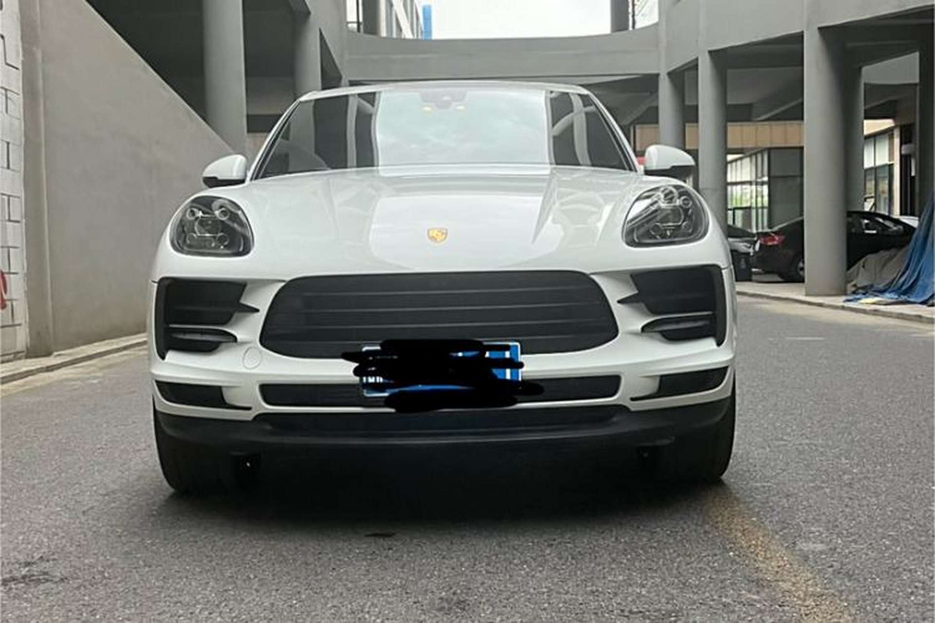 Used Porsche Macan 2018 Macan 2.0T Exterior 8