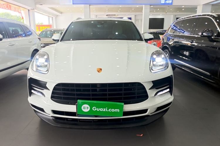 Used Porsche Macan 2018 Macan 2.0T Front