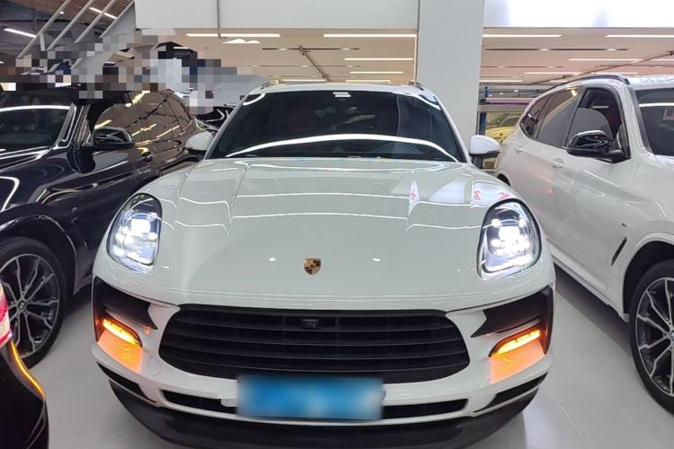 Used Porsche Macan 2018 Macan 2.0T Front