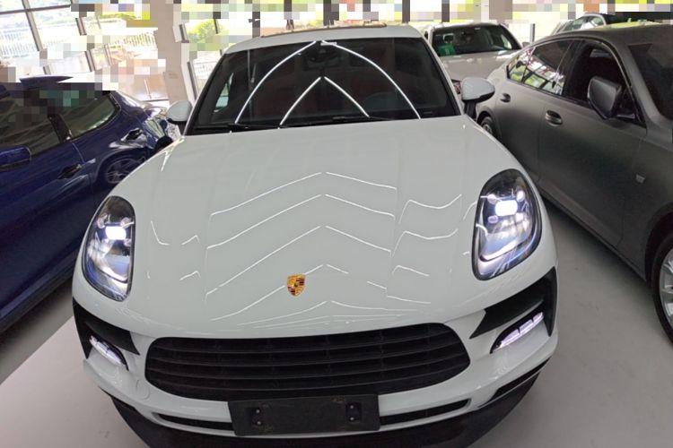 Used Porsche Macan 2018 Macan 2.0T Front