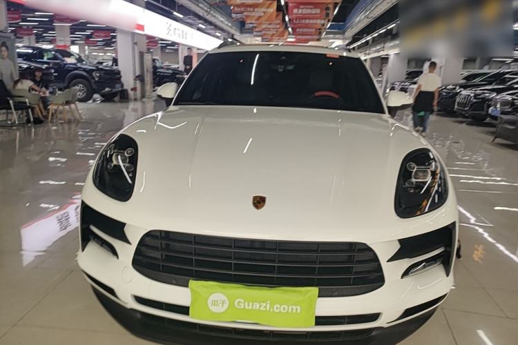 Used Porsche Macan 2018 Macan 2.0T Front