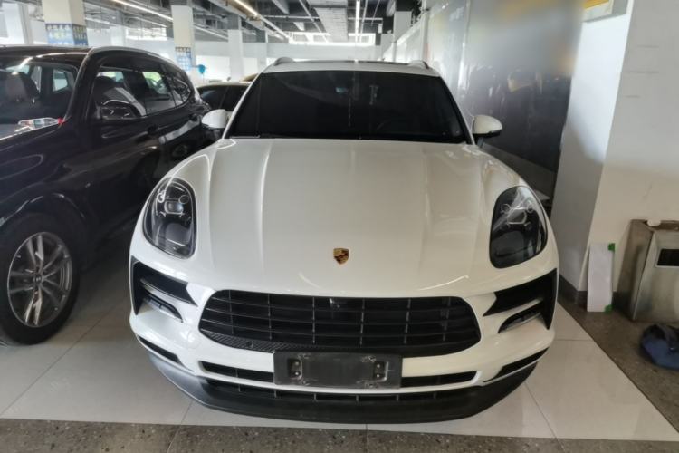 Used Porsche Macan 2018 Macan 2.0T Front